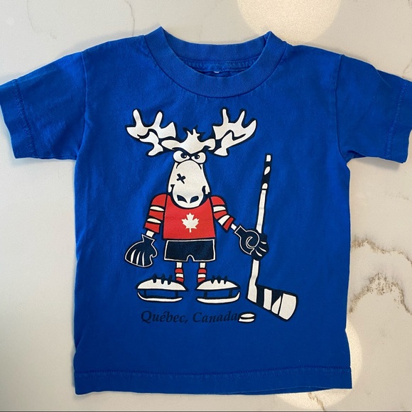 Quebec Moose Hockey Shirt! 💜 3 for $10 - Picture 1 of 3